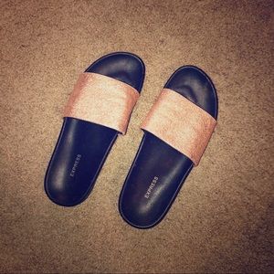 Express Metallic Slides